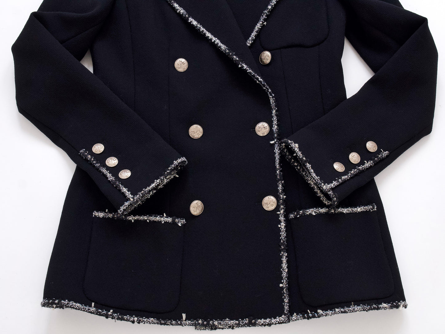 CHANEL 05C Trimmed Double Tweed Jacket, Size 36, Black, Anne Hathaway Jacket