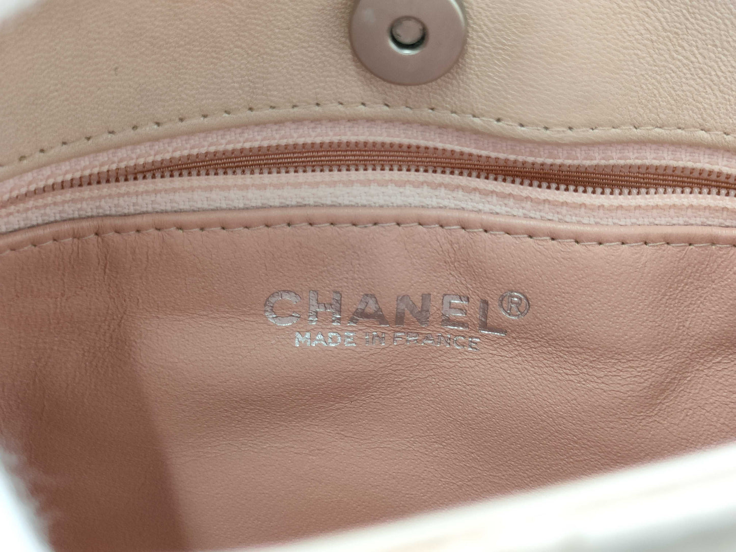 CHANEL Matelasse Pink Chain Coco Mark Handbag