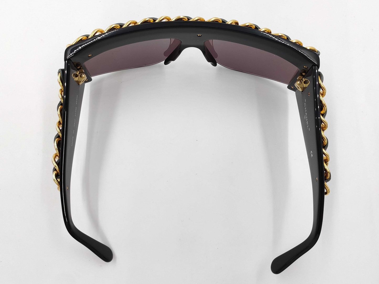 CHANEL Chain Sunglasses Black Sunglasses/Eyewear