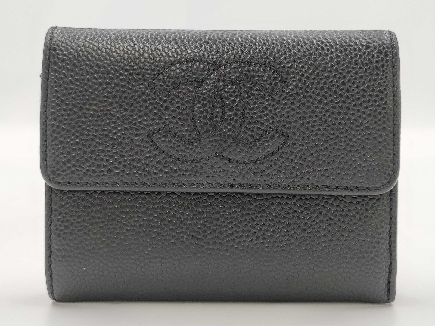 CHANEL Tri-fold Wallet Caviar Wallet