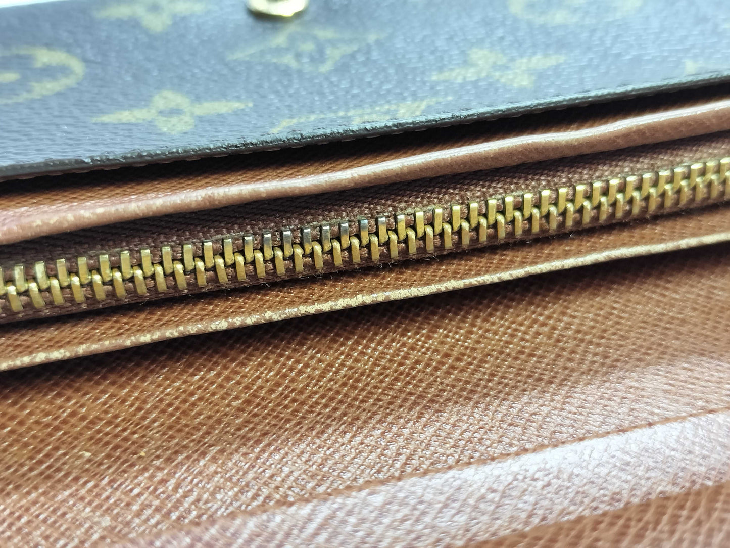LOUIS VUITTON Monogram Louis Vuitton Monogram M61730 Porte-Monoviet-Tresor Wallet