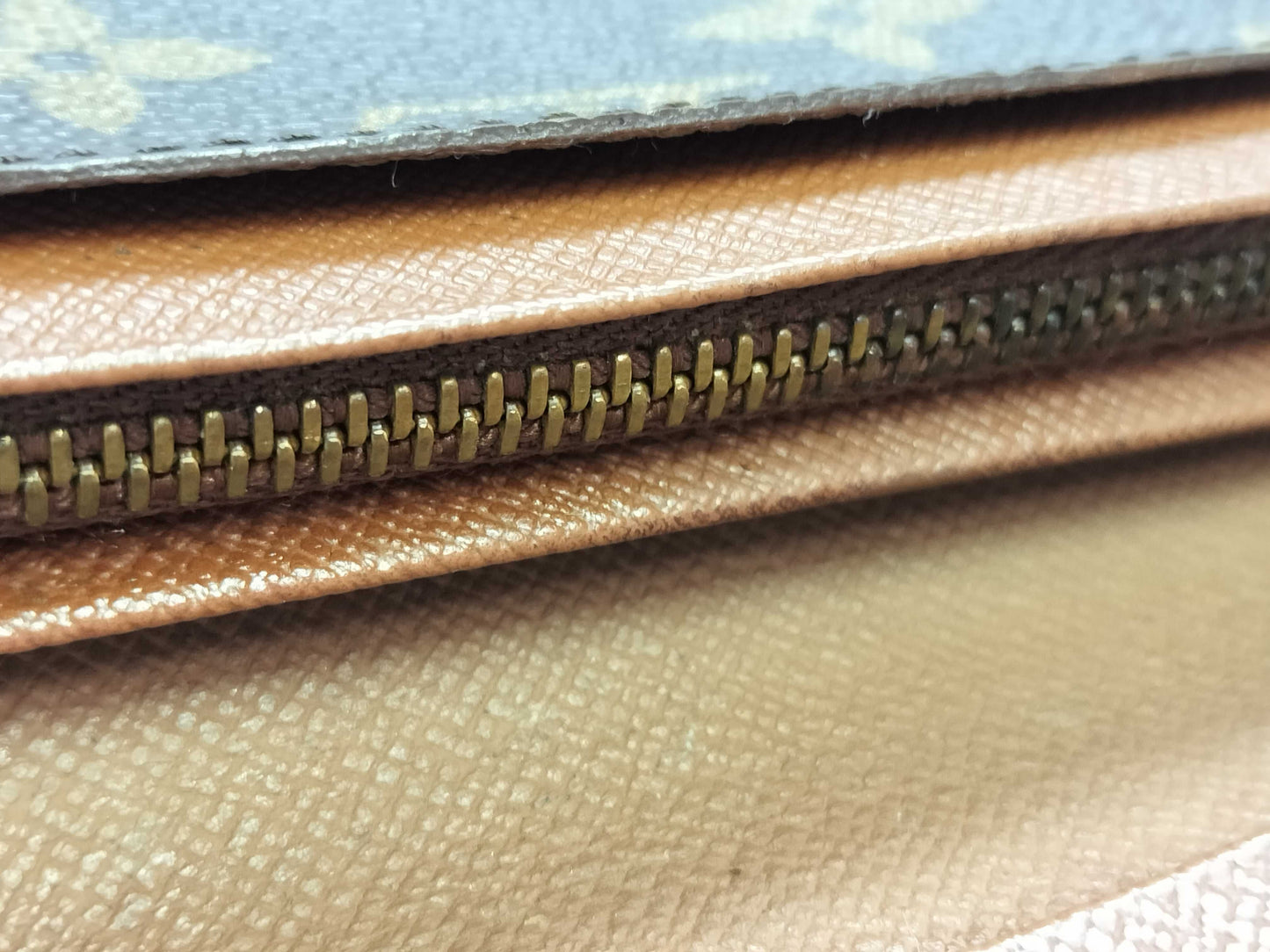 LOUIS VUITTON Monogram Louis Vuitton Monogram M61730 Porte-Monoviet-Tresor Wallet