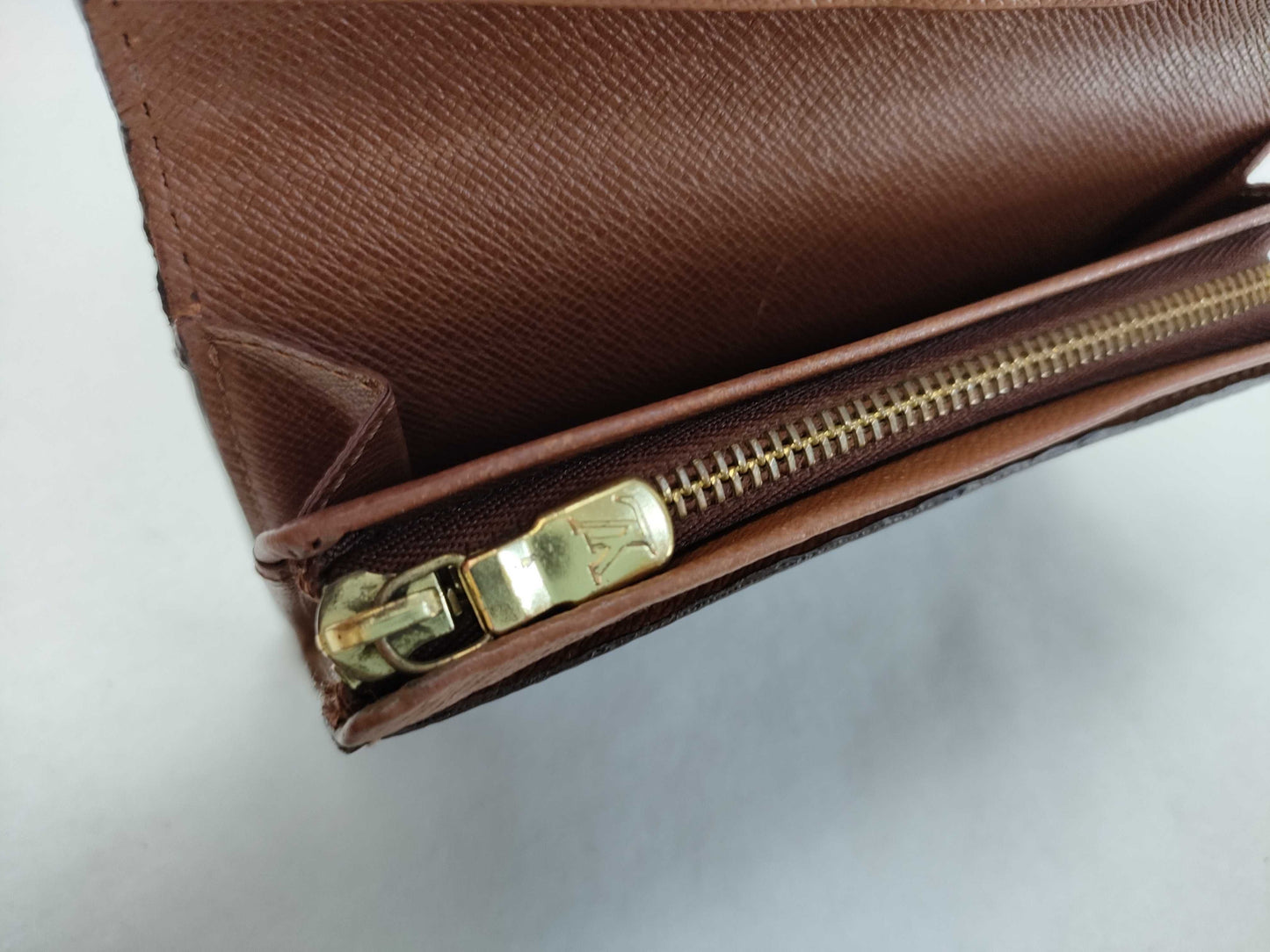 LOUIS VUITTON Monogram Louis Vuitton Monogram M61730 Porte-Monoviet-Tresor Wallet