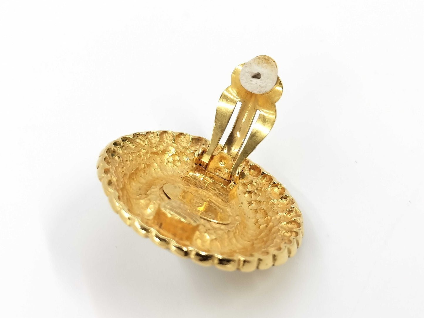 CHANEL Faux Pearl Round Earrings