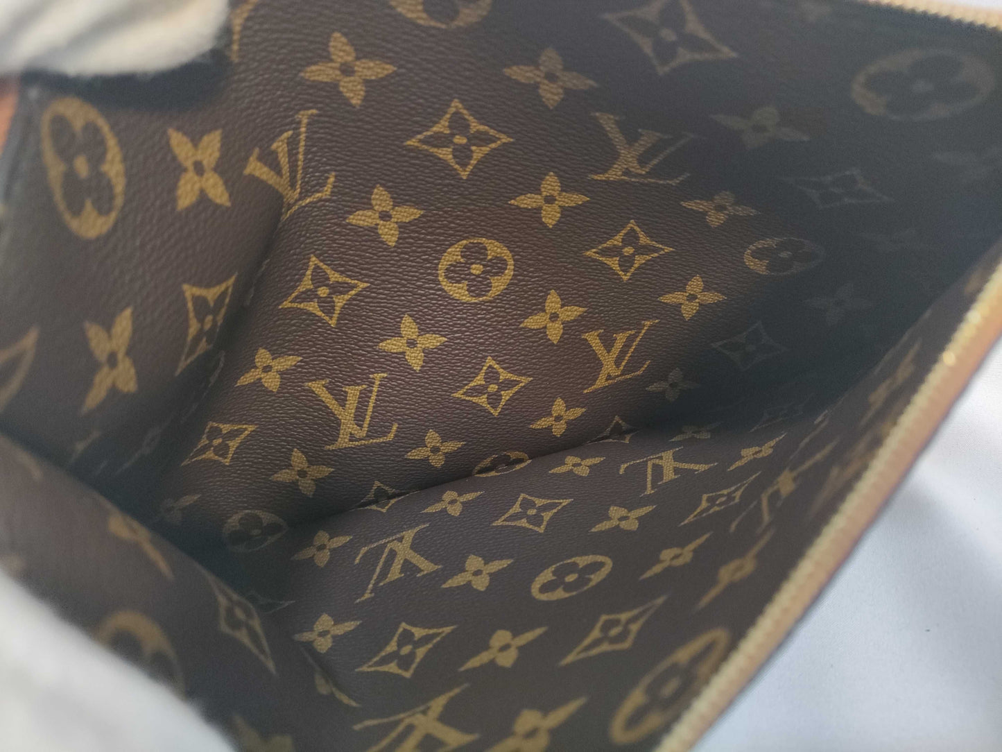 LOUIS VUITTON M12061 Monogram Reusable Neverfull Inside-Out MM Tote Bag with RFID Pouch