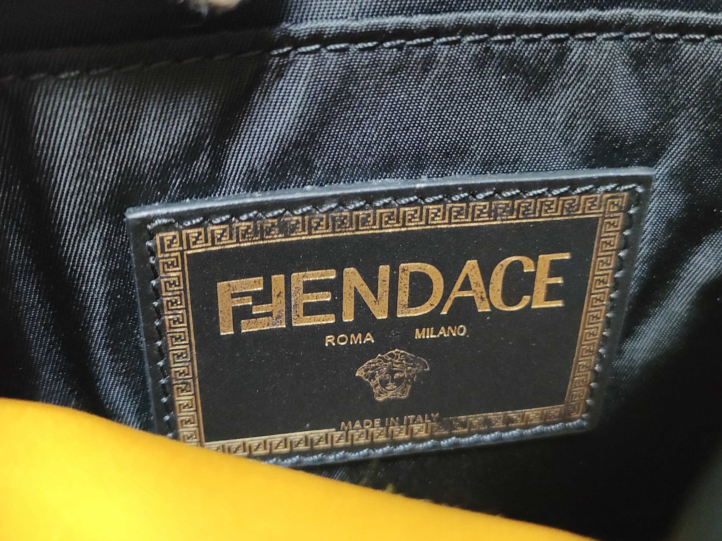 FENDI FENDI Versace Shoulder Bag Body Bag Shoulder Bag Shoulder Bag
