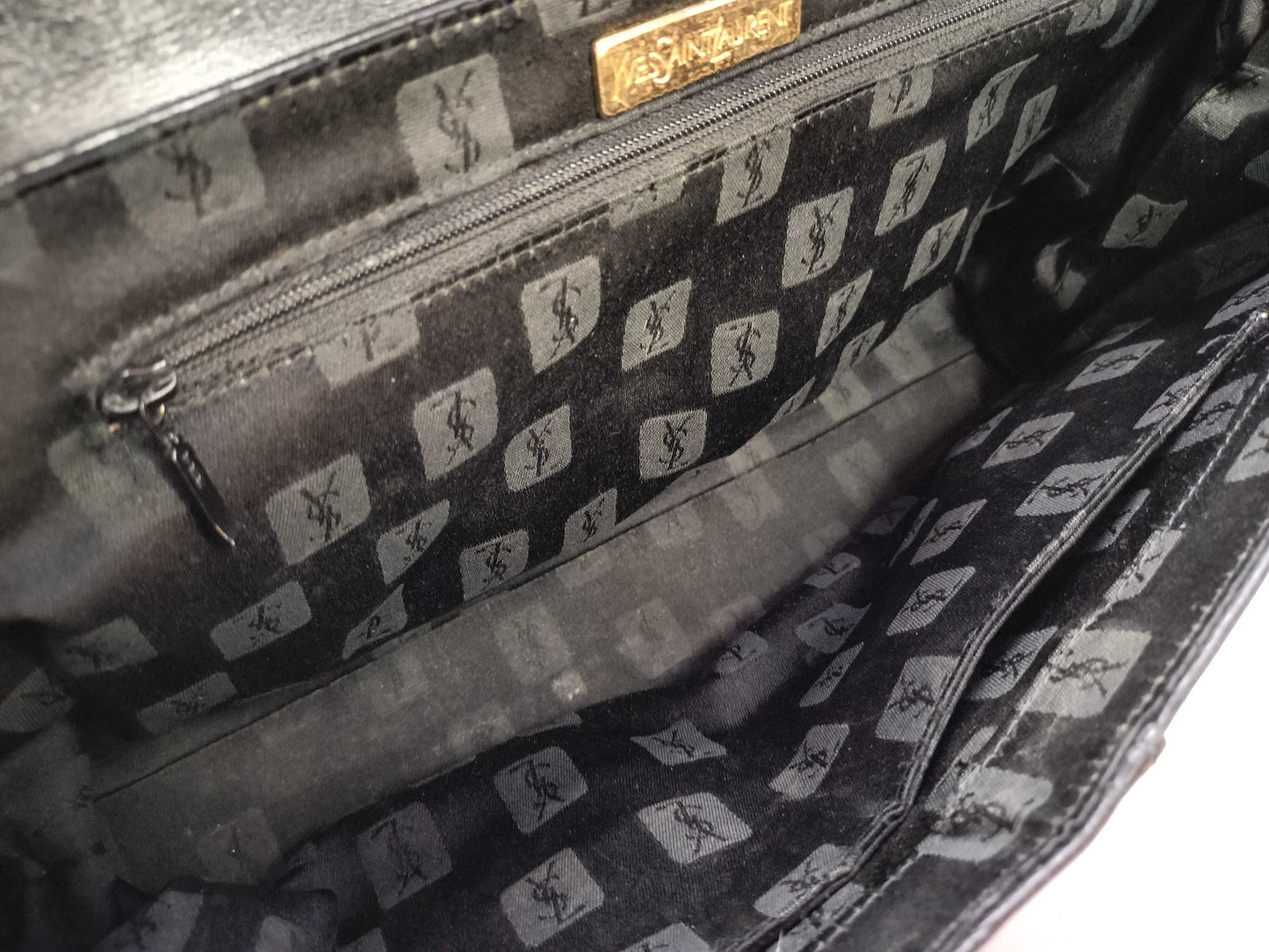 Yves Saint Laurent YSL Handbag Crocodile Handbag