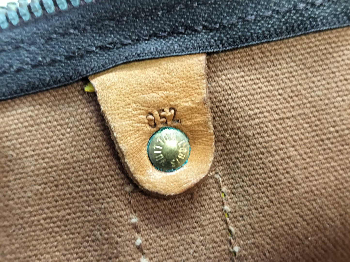 LOUIS VUITTON Monogram Louis Vuitton Keepall Bag Boston Bag