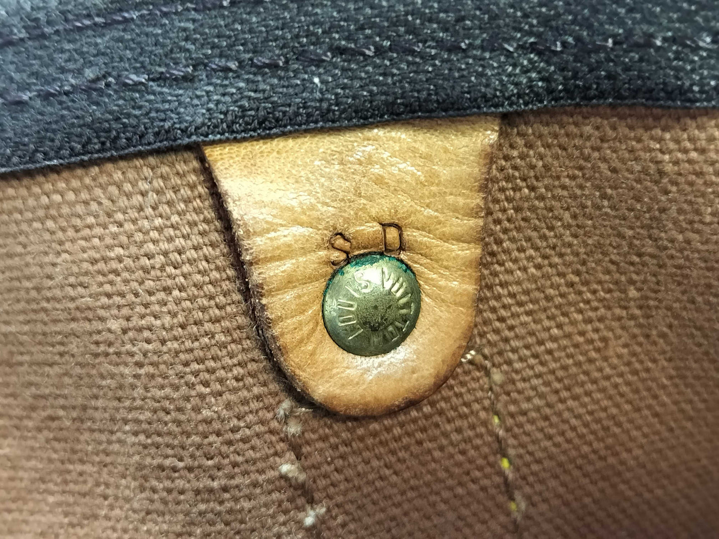 LOUIS VUITTON Monogram Louis Vuitton Keepall Bag Boston Bag