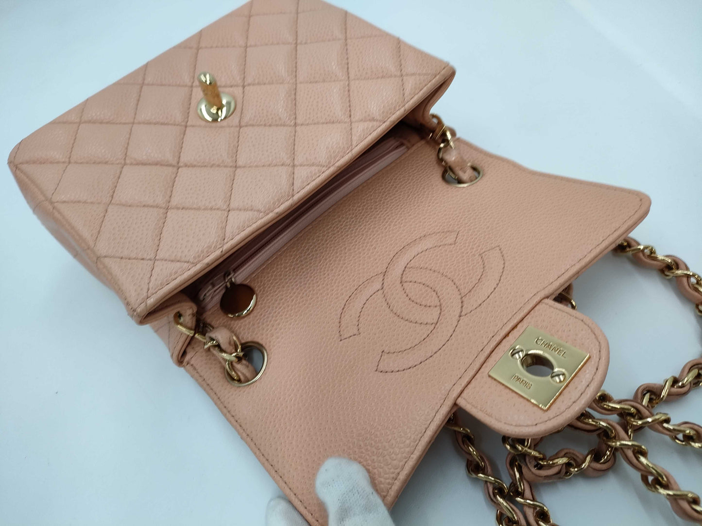 CHANEL CHANEL Mini Matelasse Caviar Skin Pink with Seal No. 8 Shoulder Bag