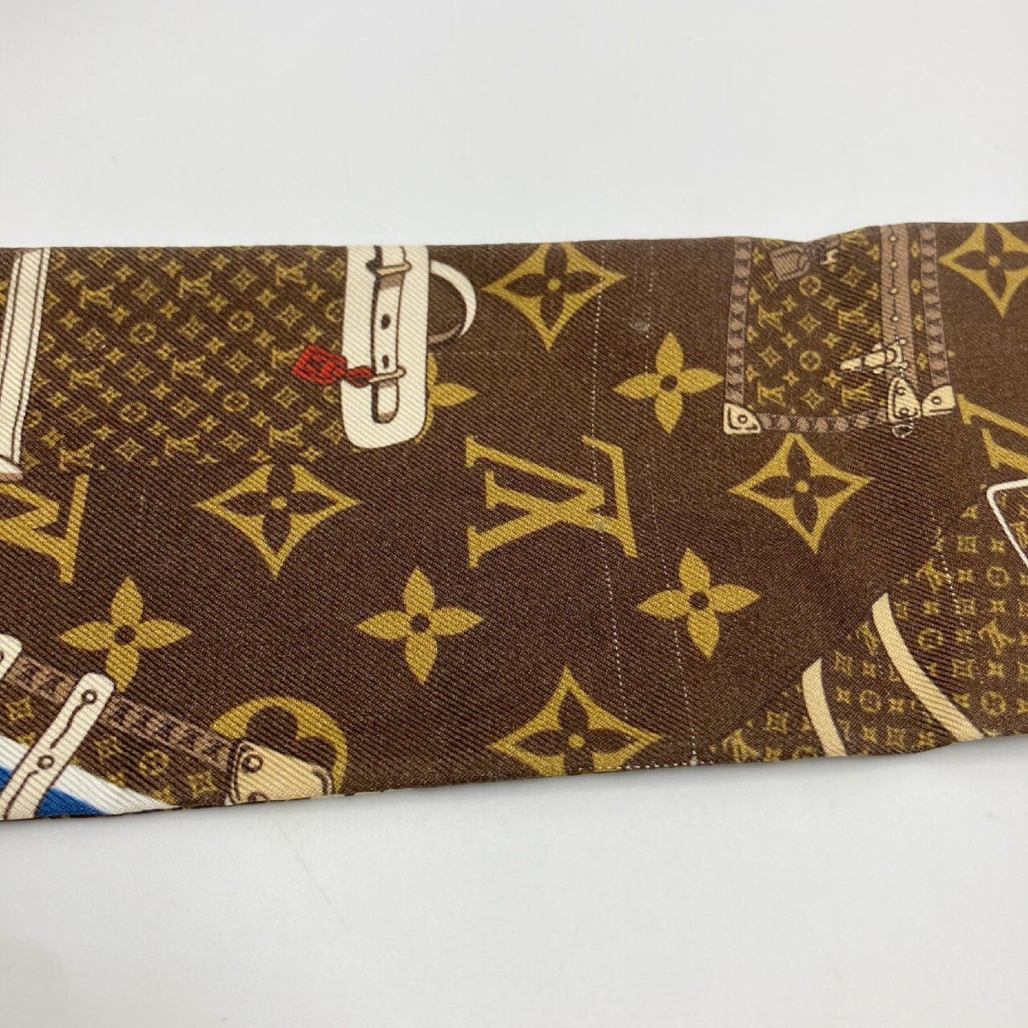 LOUIS VUITTON Bandeau Monogram Trunk Scarf