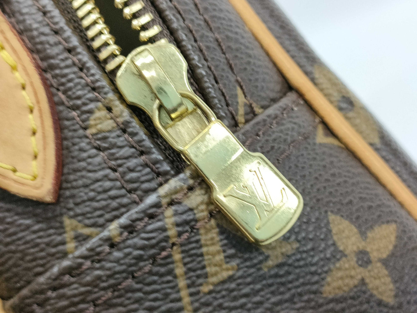 LOUIS VUITTON M45254 Monogram Reporter Shoulder Bag