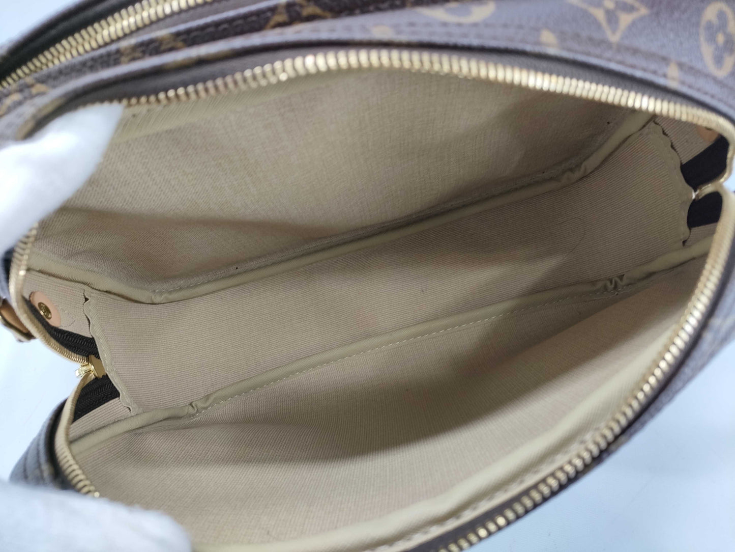 LOUIS VUITTON M45254 Monogram Reporter Shoulder Bag