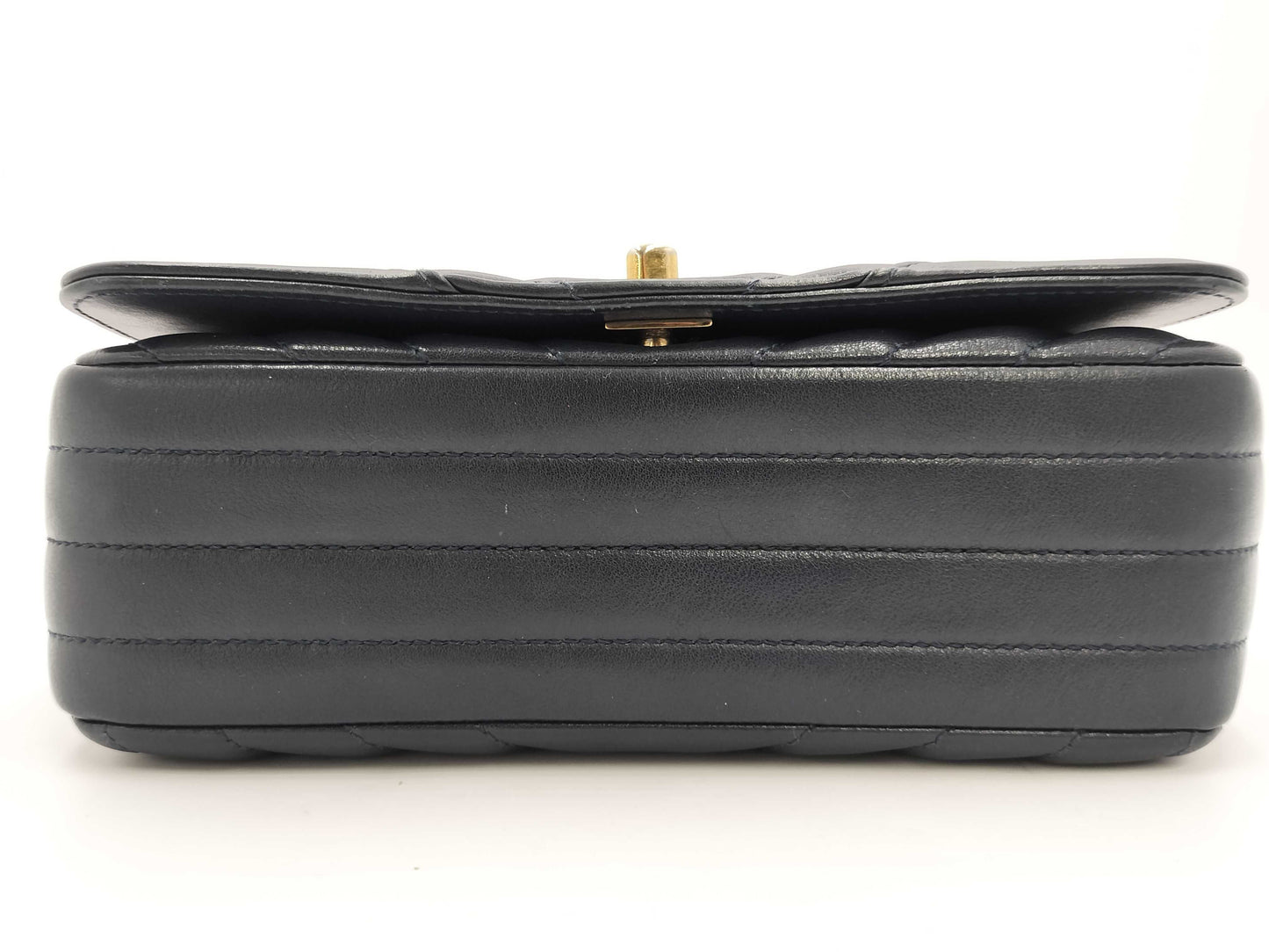 CHANEL V-Stitch Single Flap Double Chain Shoulder Bag with No. 28 Seal
