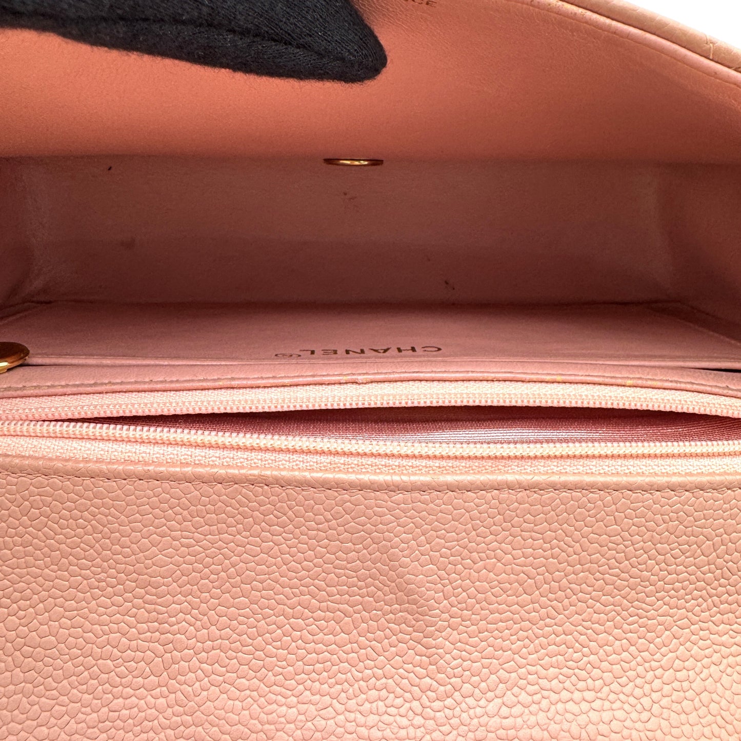 CHANEL Diana Matelasse 25 Chain Caviar Skin Pink Shoulder Bag