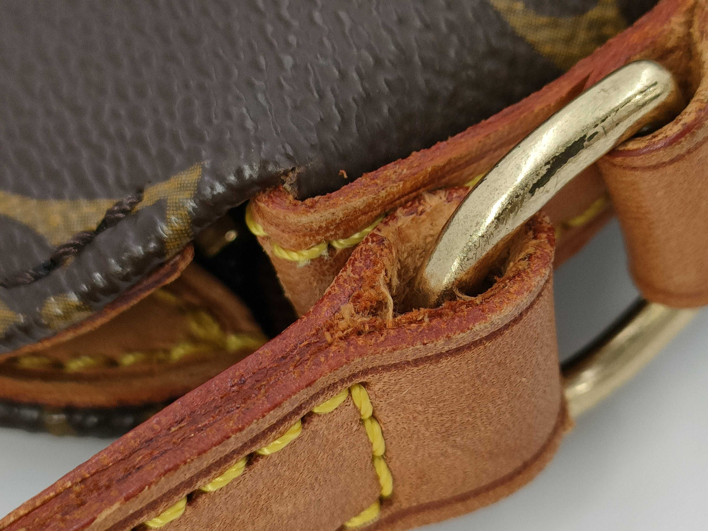 LOUIS VUITTON Monogram Drouot M51290 Shoulder Bag