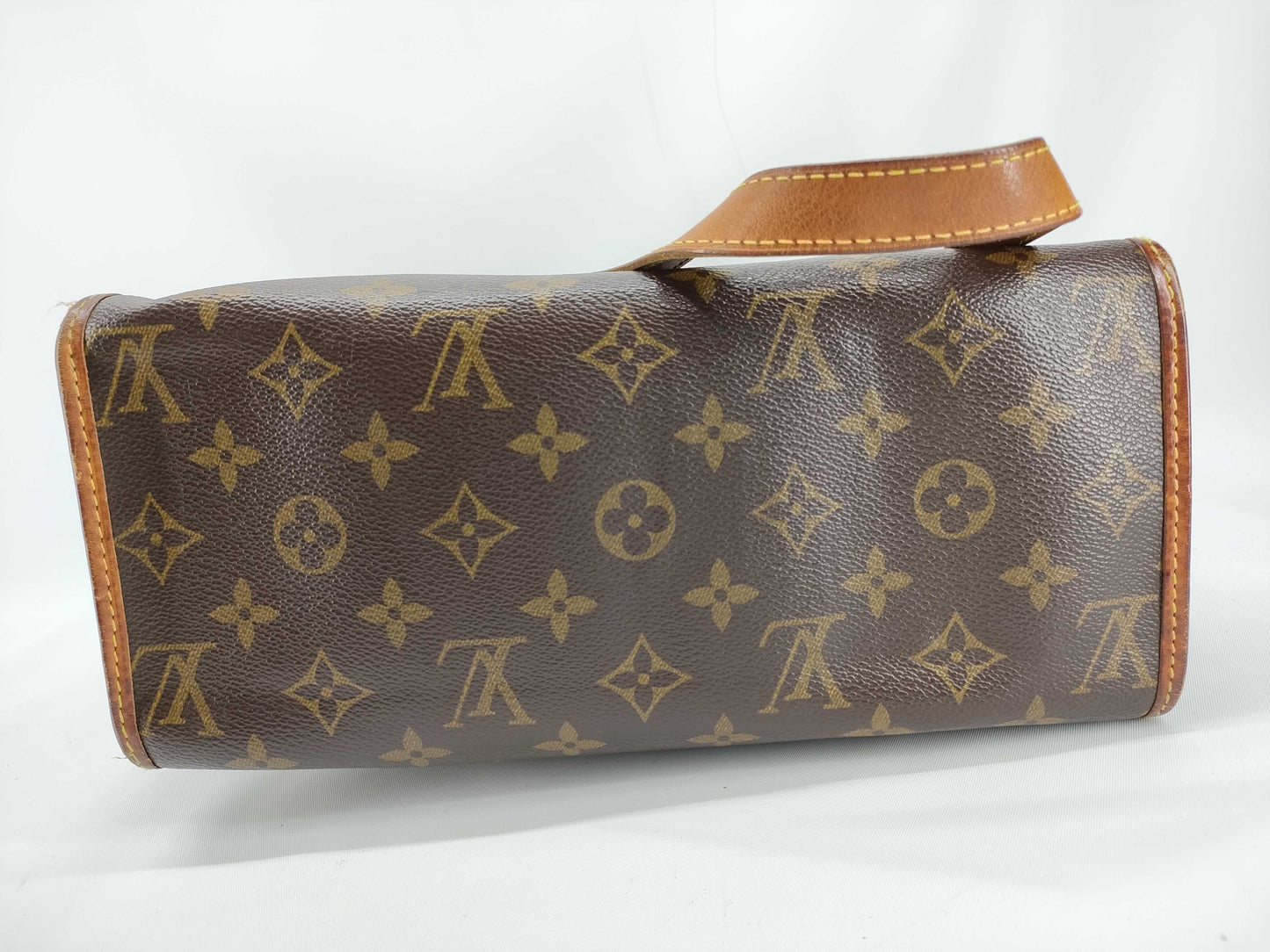 LOUIS VUITTON M40007 Monogram LOUIS VUITTON Popincourt Handbag FL0055