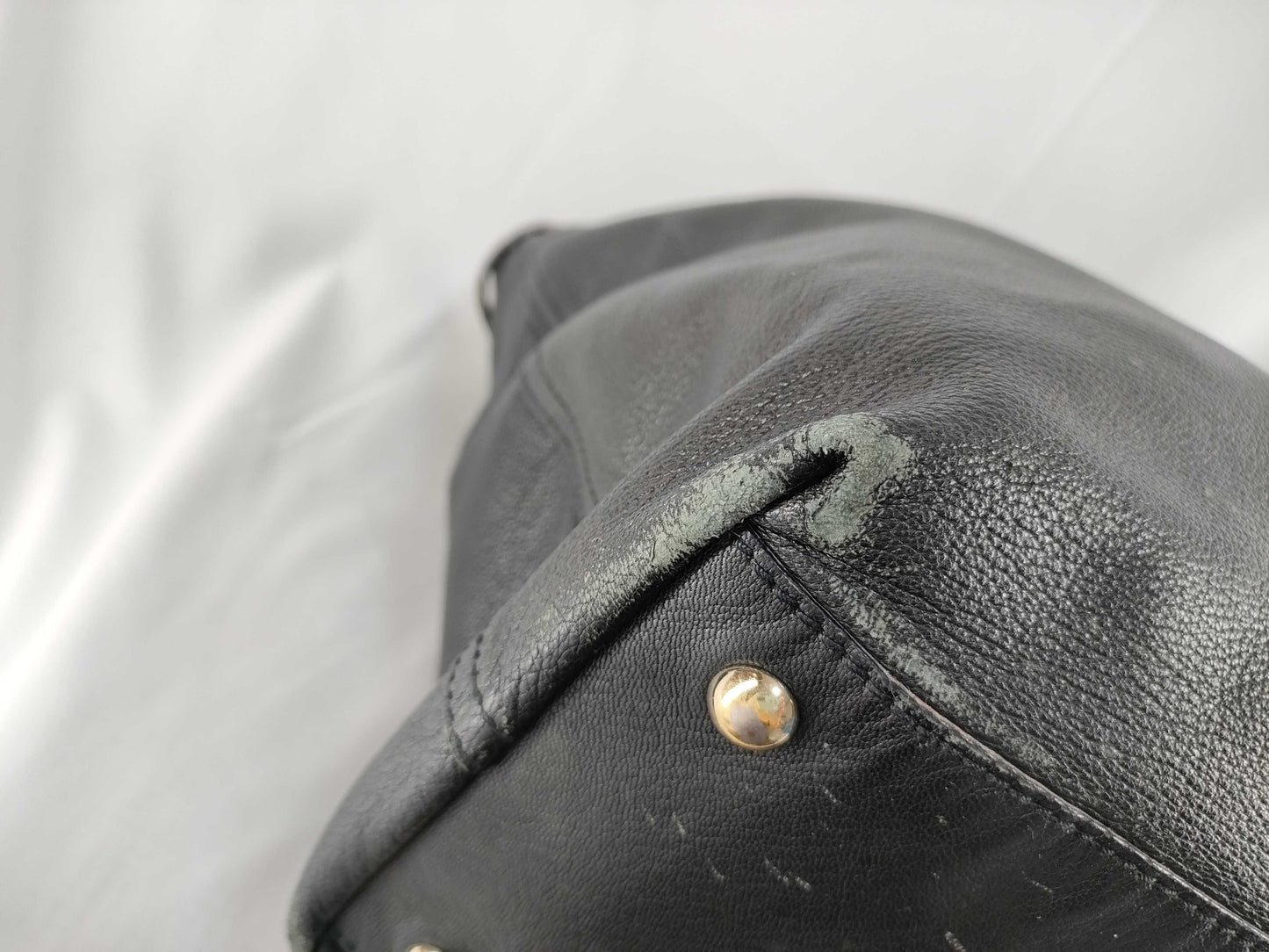 SAINT LAURENT Drawstring Leather Handbag