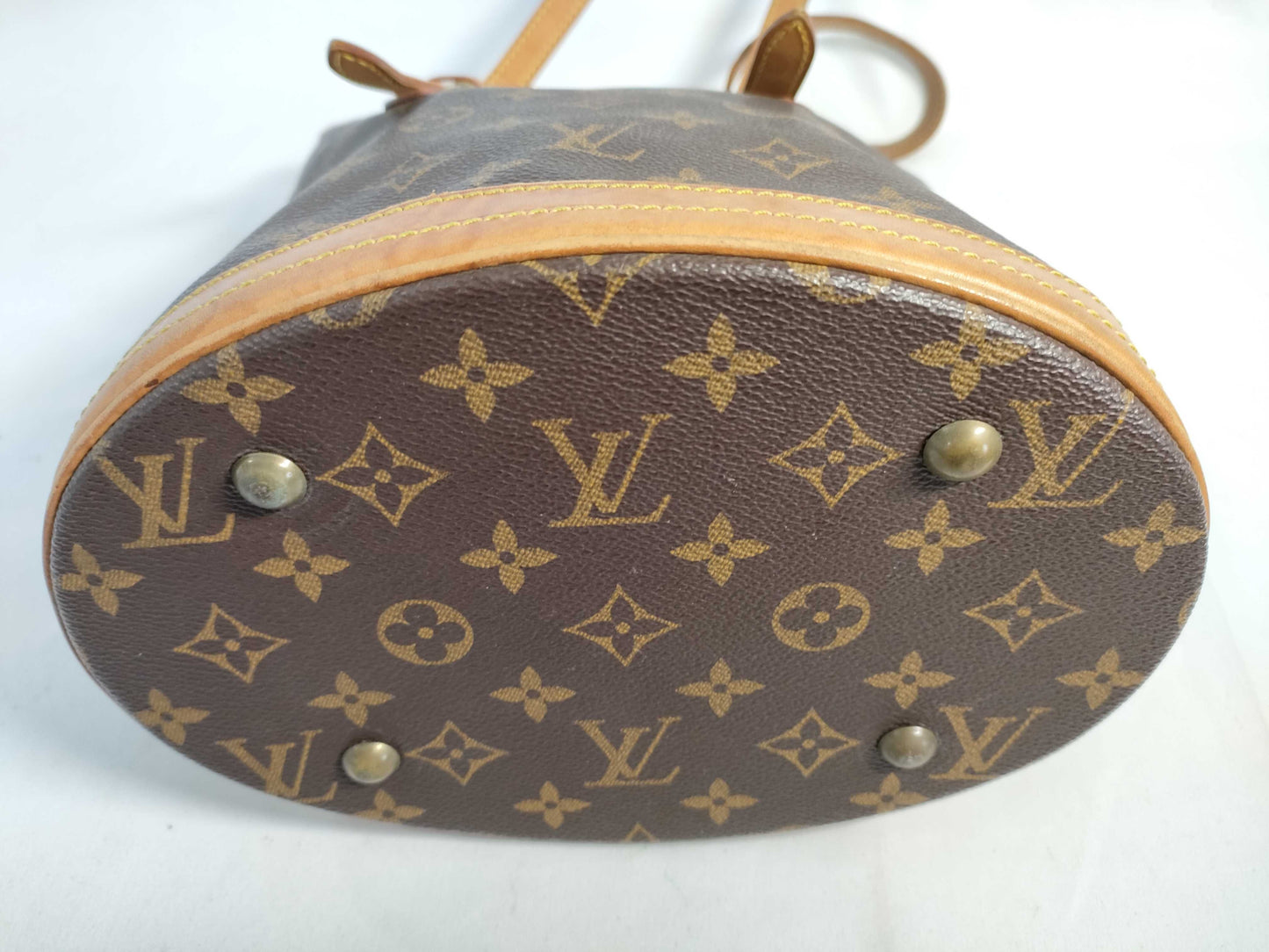 LOUIS VUITTON M42238 Monogram Louis Vuitton Bucket PM Handbag