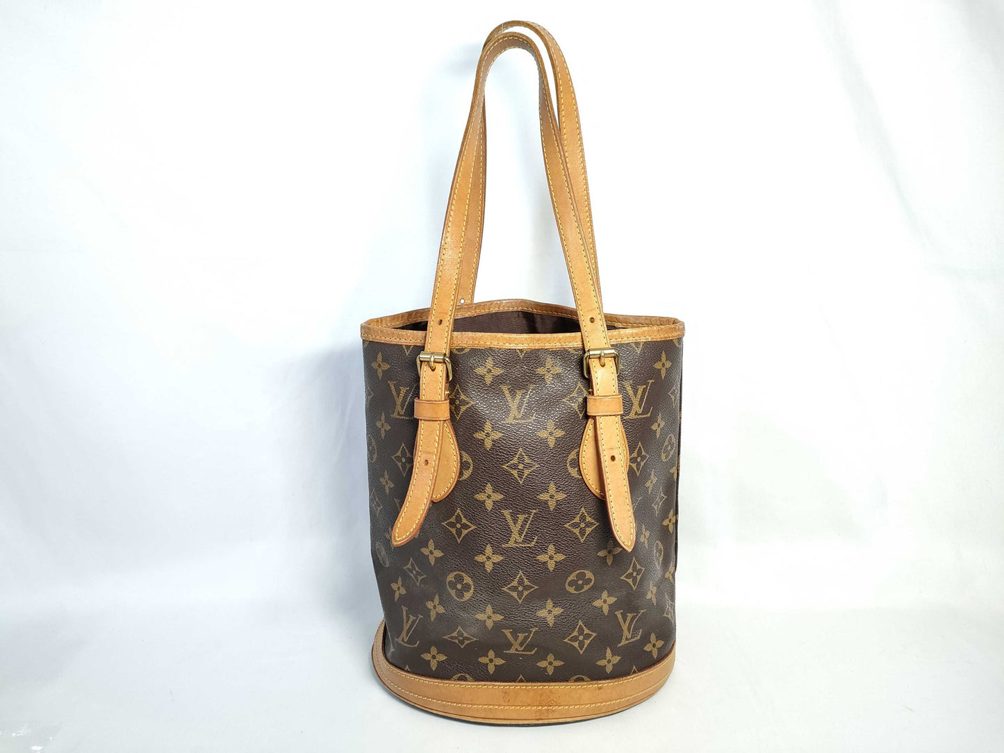 LOUIS VUITTON M42238 Monogram Louis Vuitton Bucket PM Handbag