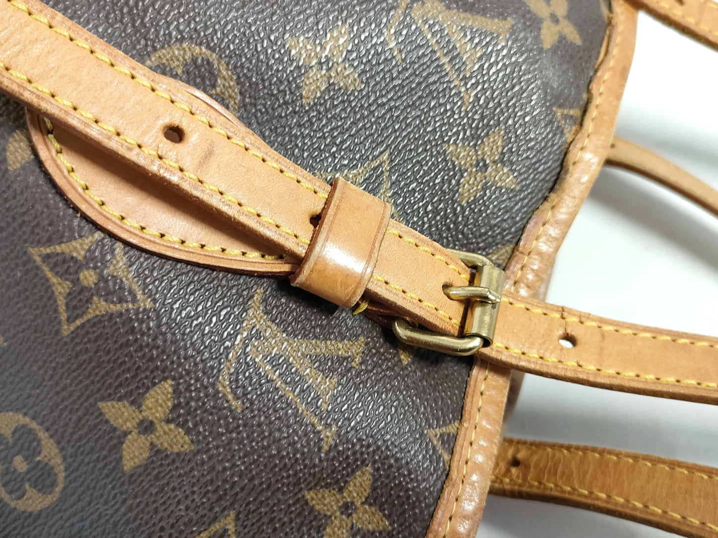LOUIS VUITTON M42238 Monogram Louis Vuitton Bucket PM Handbag