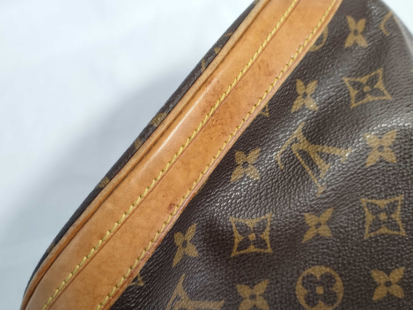 LOUIS VUITTON M42238 Monogram Louis Vuitton Bucket PM Handbag