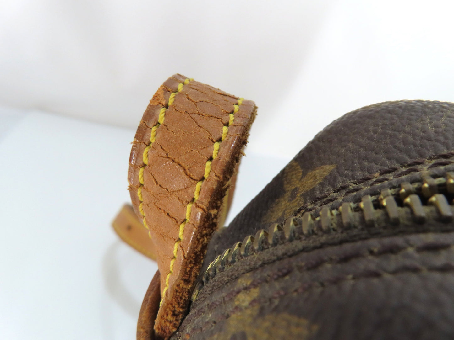 LOUIS VUITTON Monogram LV Shoulder Bag