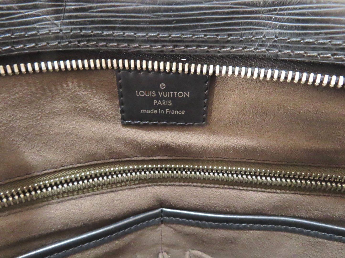 LOUIS VUITTON Epi LV Bag Epi Black Business Bag