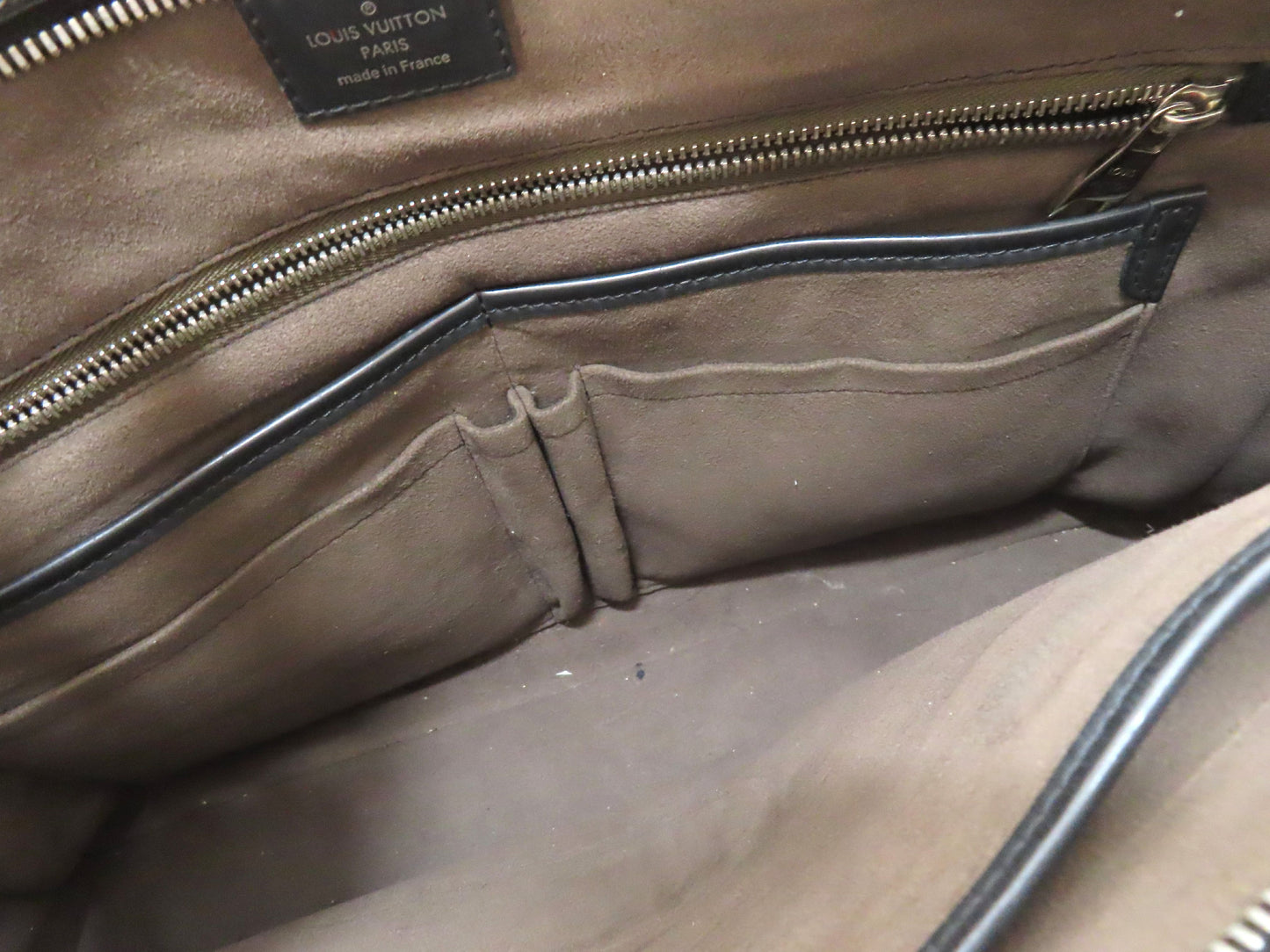 LOUIS VUITTON Epi LV Bag Epi Black Business Bag