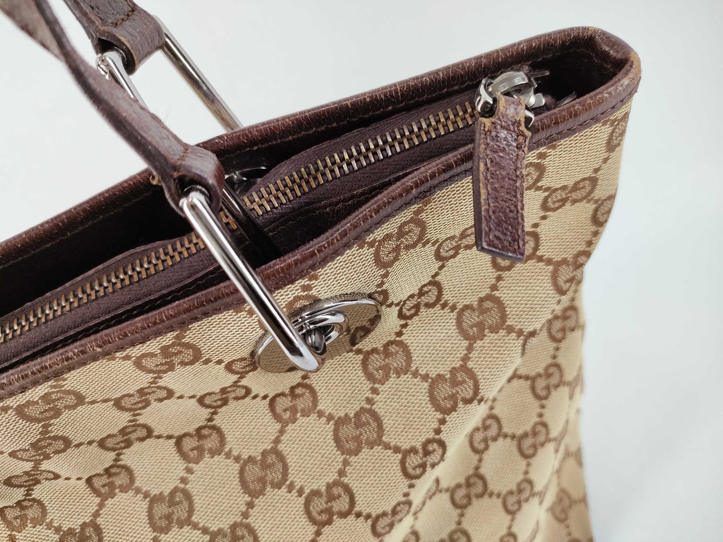 GUCCI GG Canvas Tote Bag