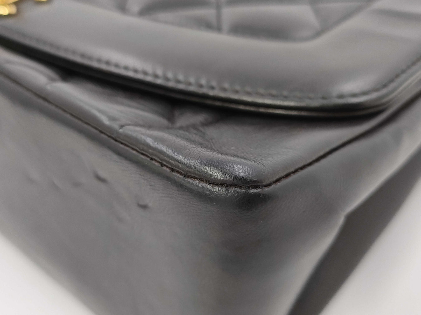 CHANEL Diana 25 Lamb Shoulder Bag