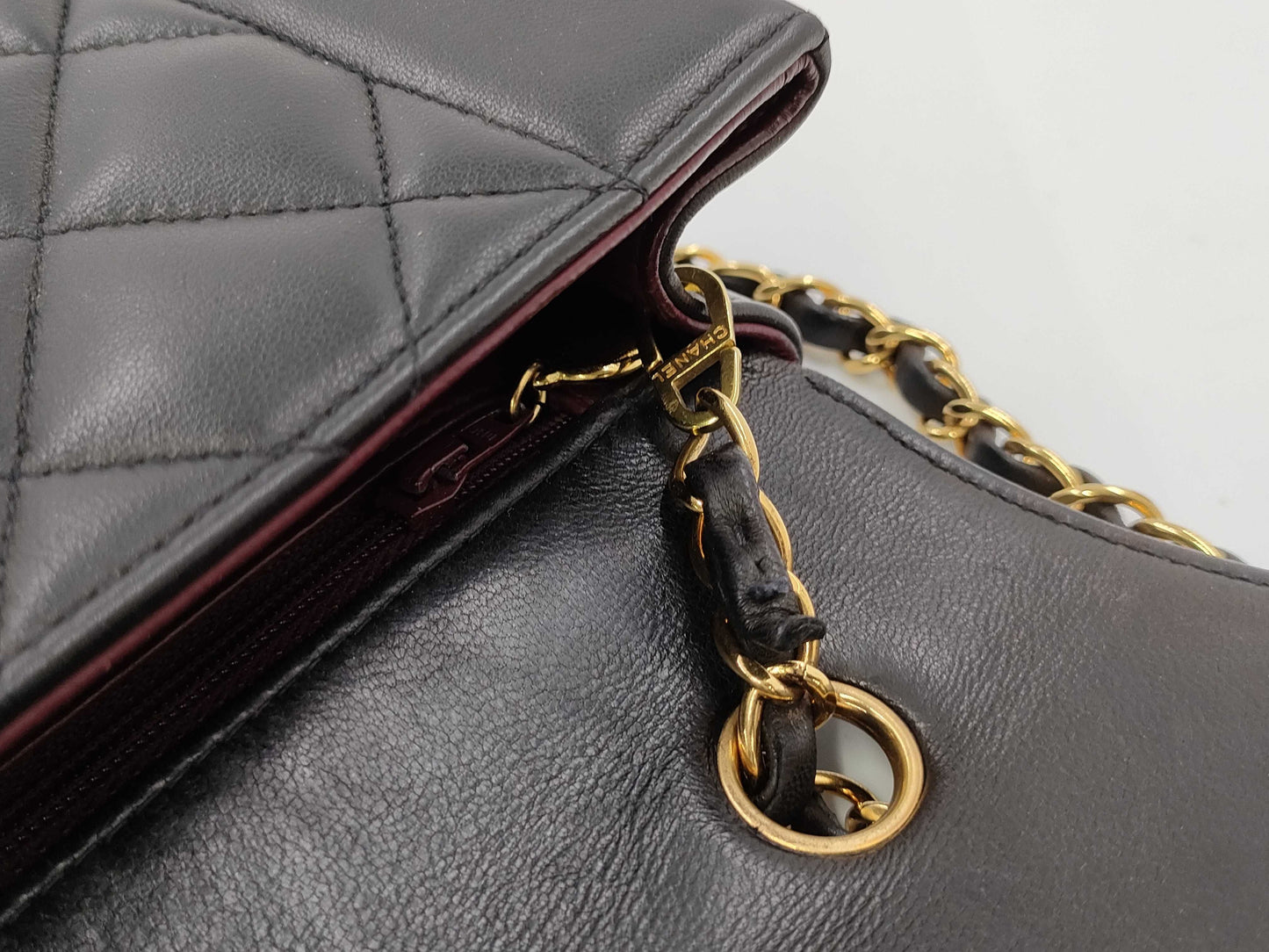 CHANEL Diana 25 Lamb Shoulder Bag