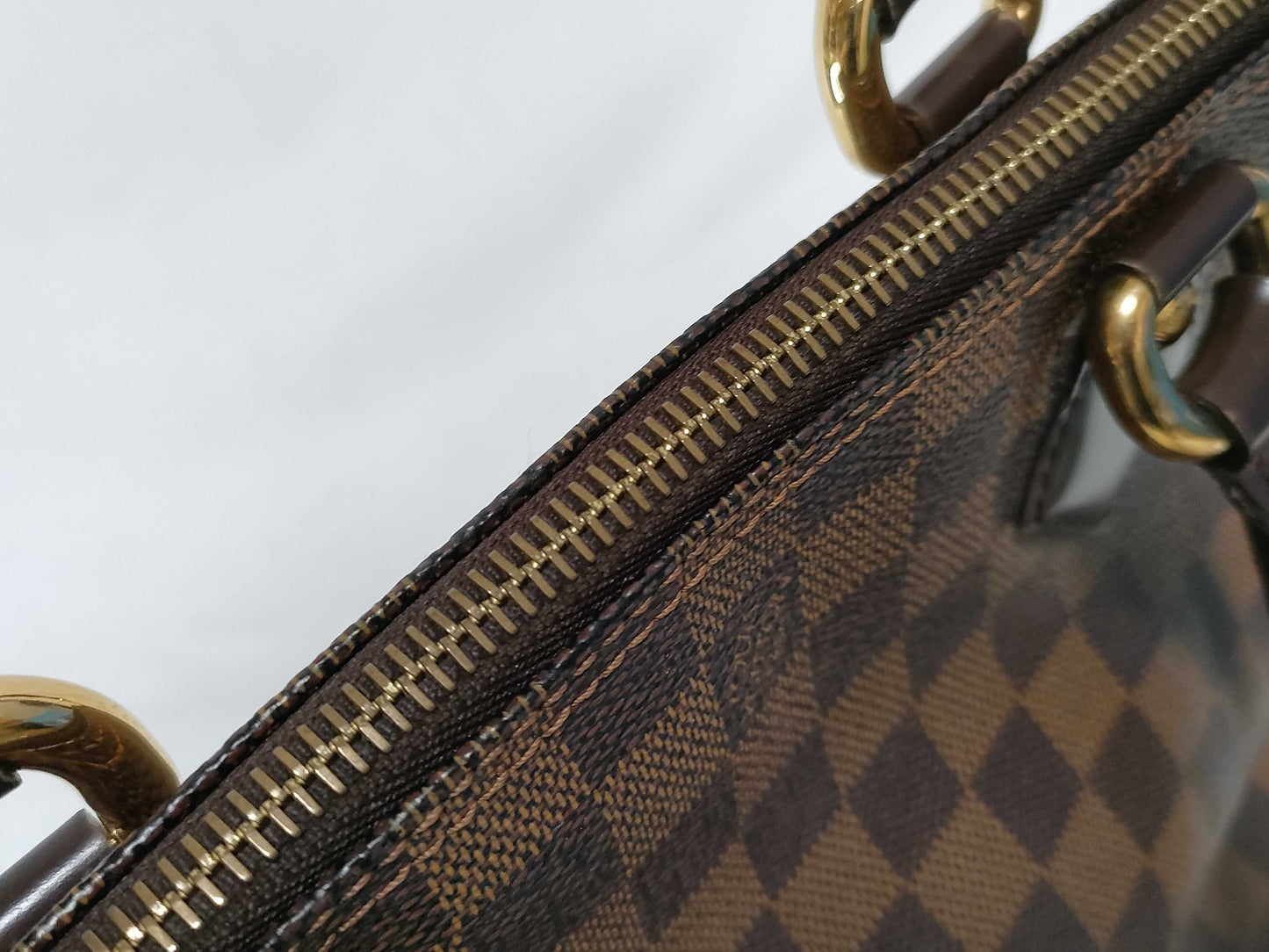 LOUIS VUITTON N51183 Damier Sareya Handbag