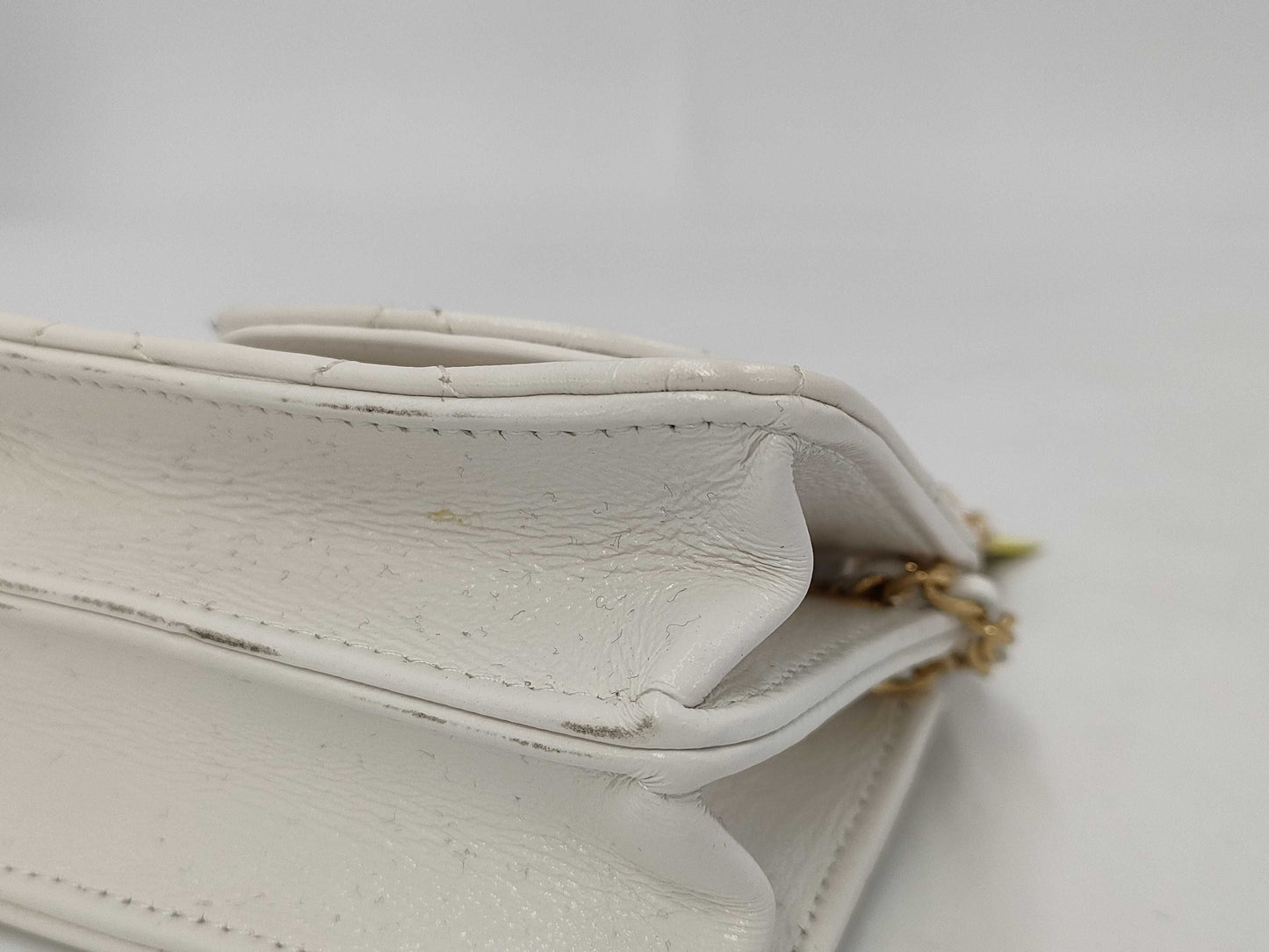 CHANEL Mini Flap Bag White Lambskin Shoulder Bag