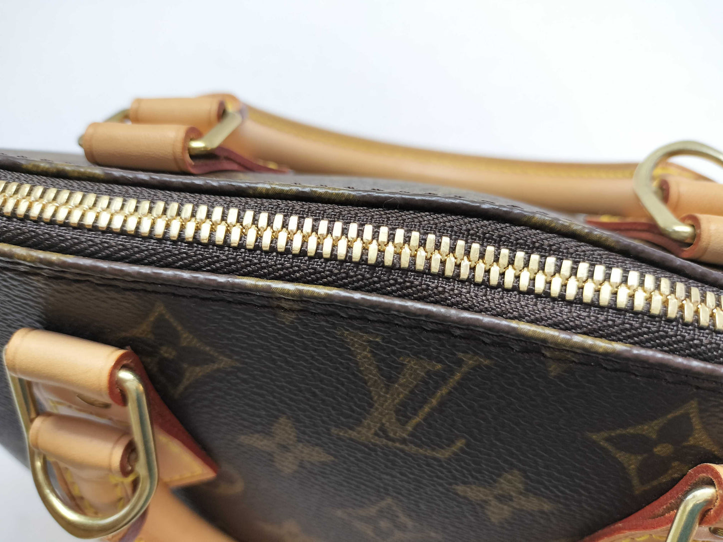 LOUIS VUITTON Monogram Alma M51130 Handbag