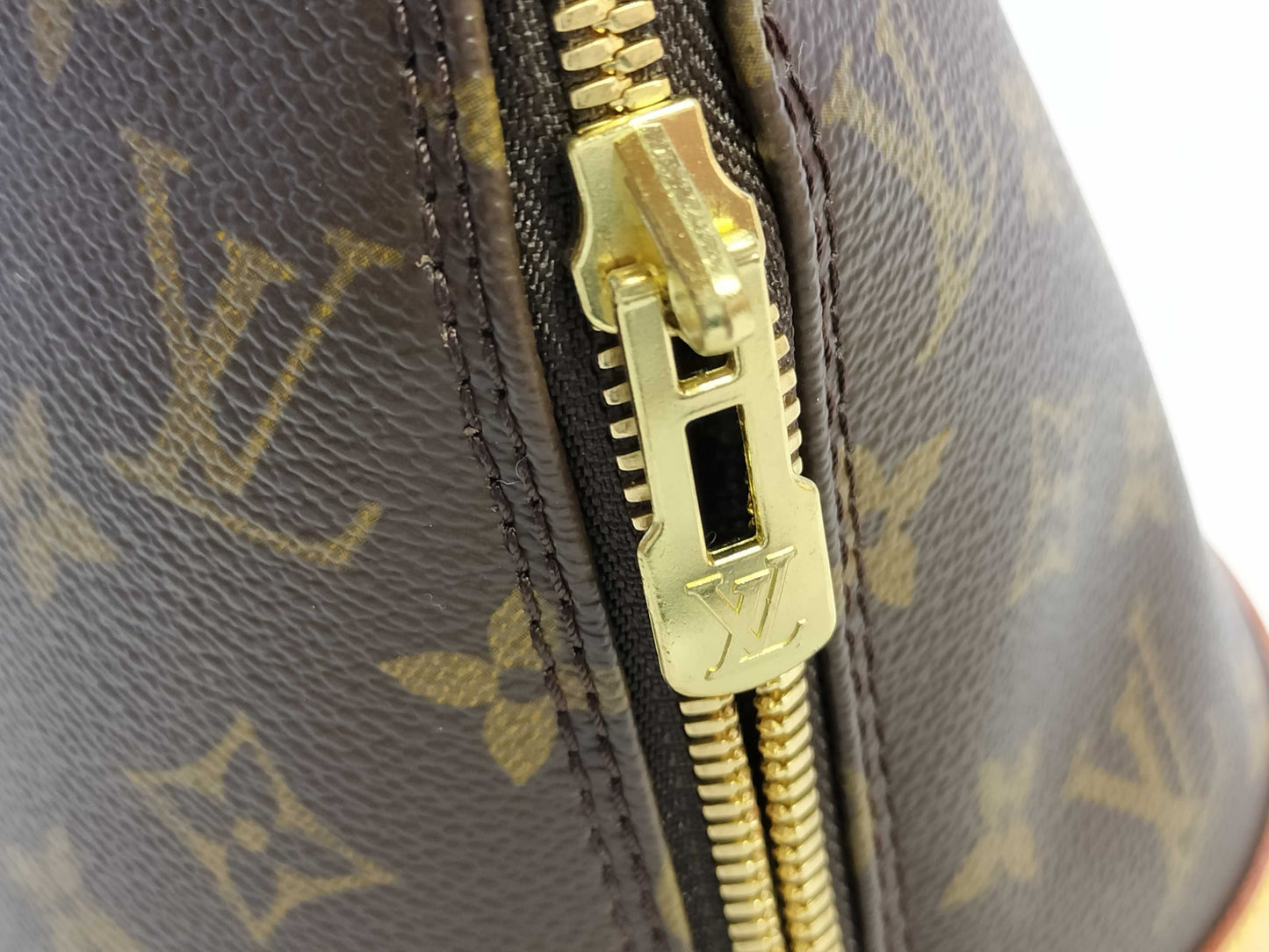 LOUIS VUITTON Monogram Alma M51130 Handbag