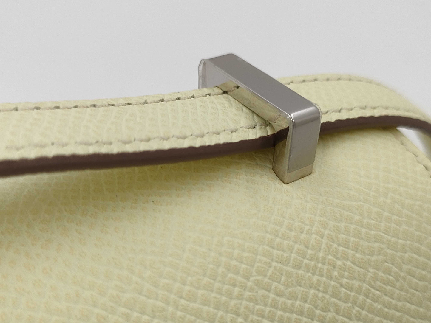 Unused HERMES Constance 19 Mini Jaune Milton Epson Silver Hardware W Stamp Shoulder Bag