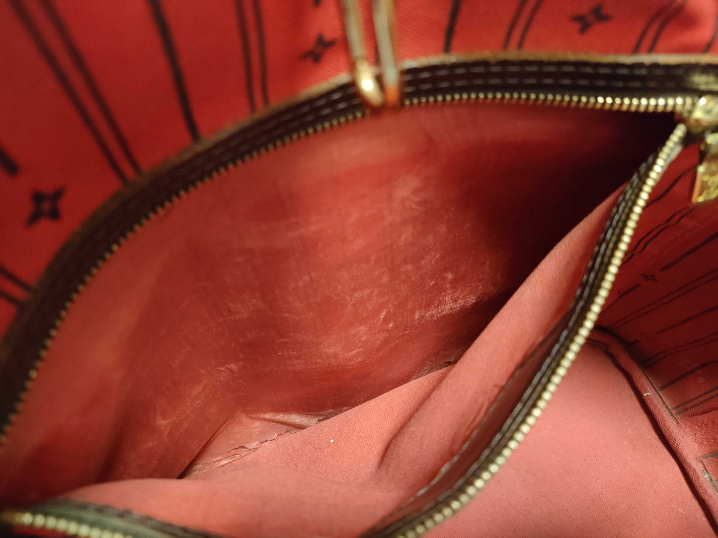 LOUIS VUITTON N41358 Damier Neverfull MM Engraved Shoulder Bag