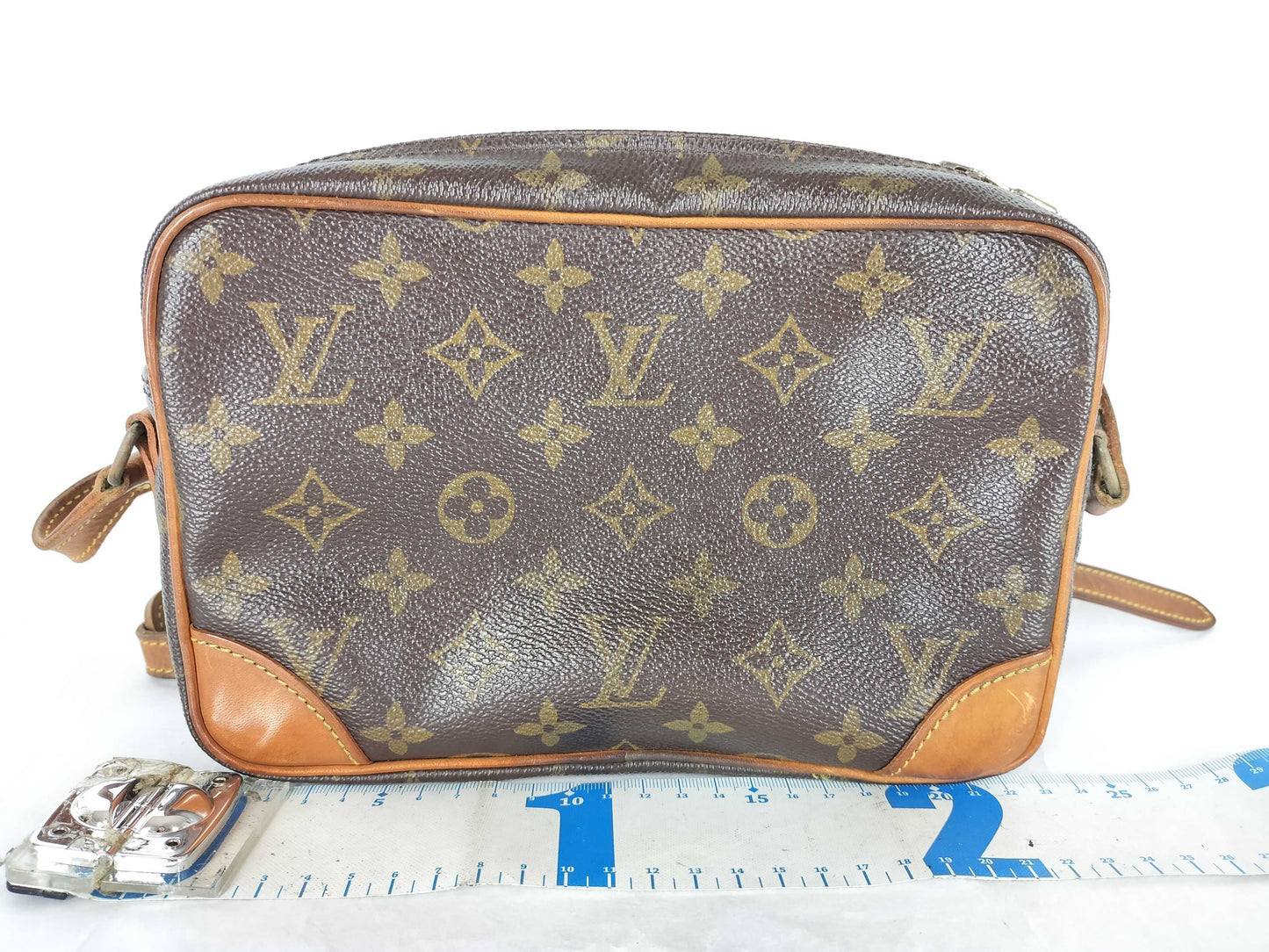 LOUIS VUITTON Monogram Trocadero Shoulder Bag