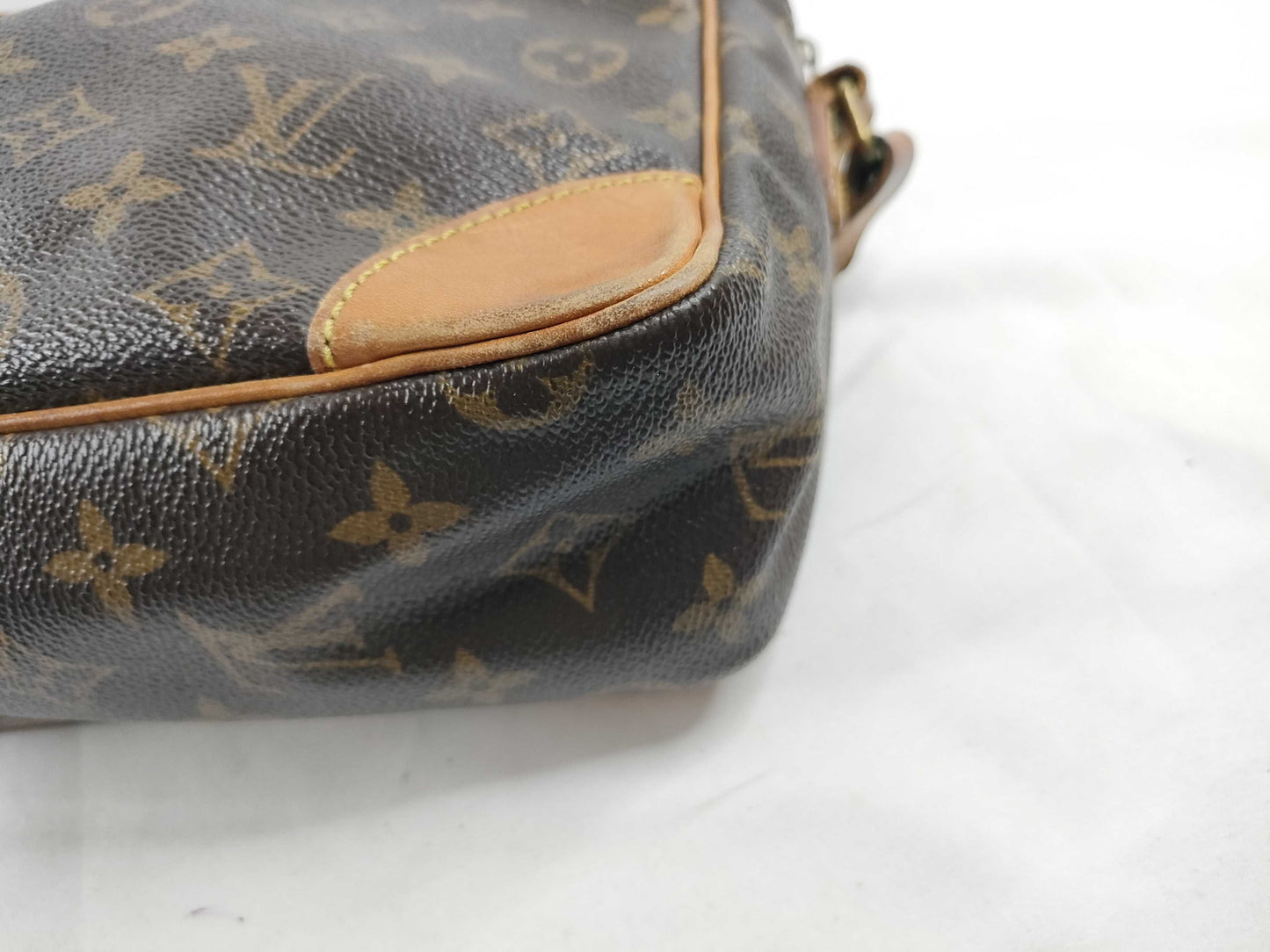 LOUIS VUITTON M51272 Monogram Trocadero GM Shoulder Bag