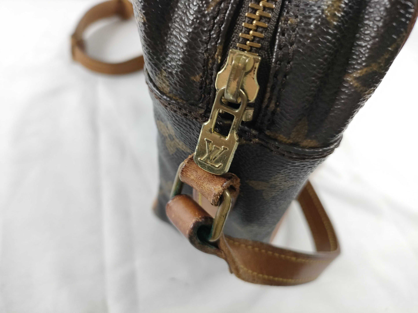 LOUIS VUITTON M51272 Monogram Trocadero GM Shoulder Bag