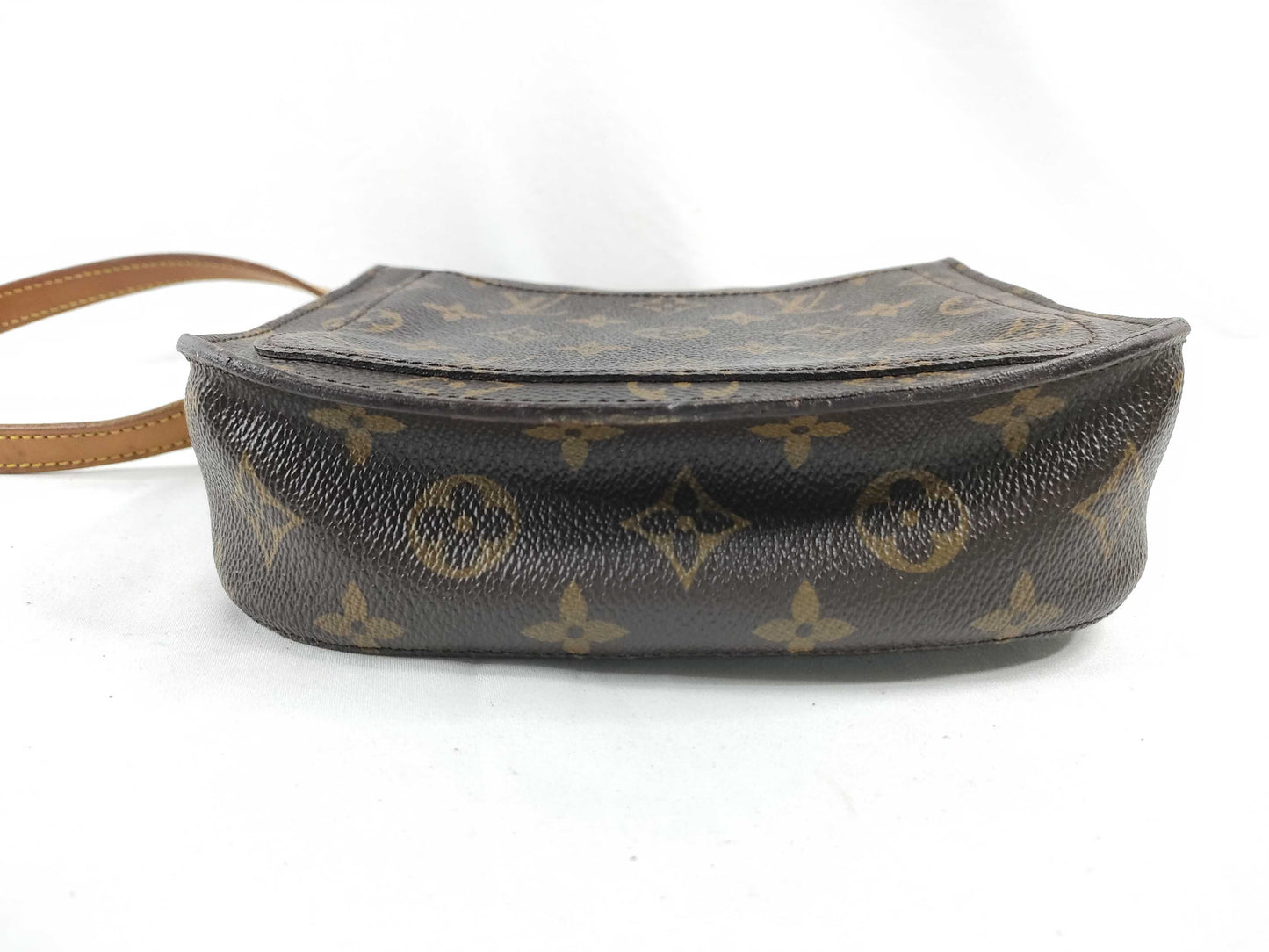 LOUIS VUITTON M51243 Monogram Saint-Cloud MM Shoulder Bag