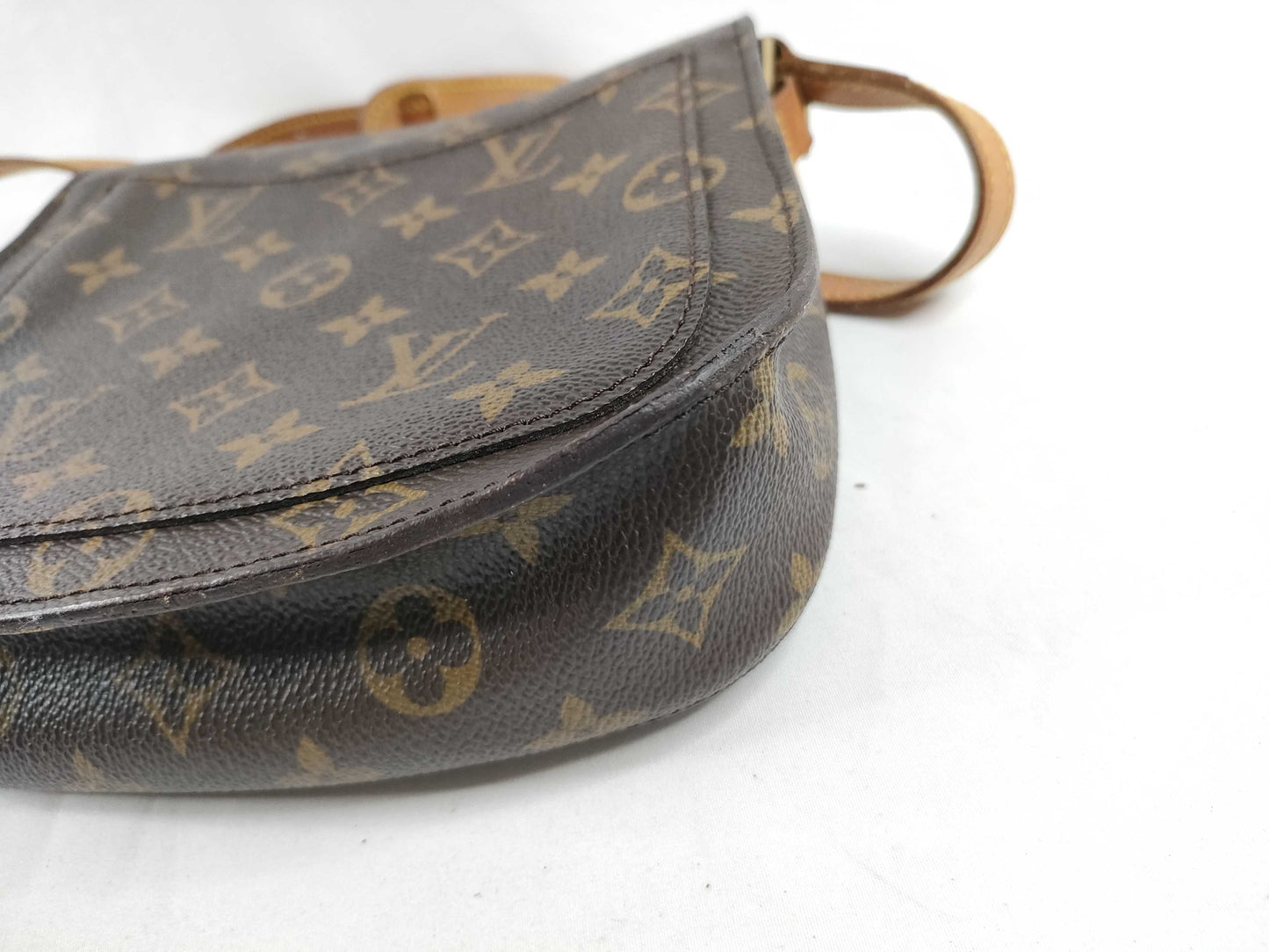 LOUIS VUITTON M51243 Monogram Saint-Cloud MM Shoulder Bag