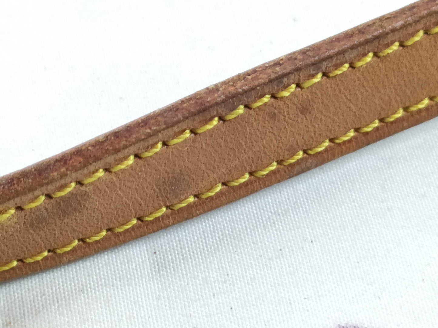 LOUIS VUITTON M51243 Monogram Saint-Cloud MM Shoulder Bag