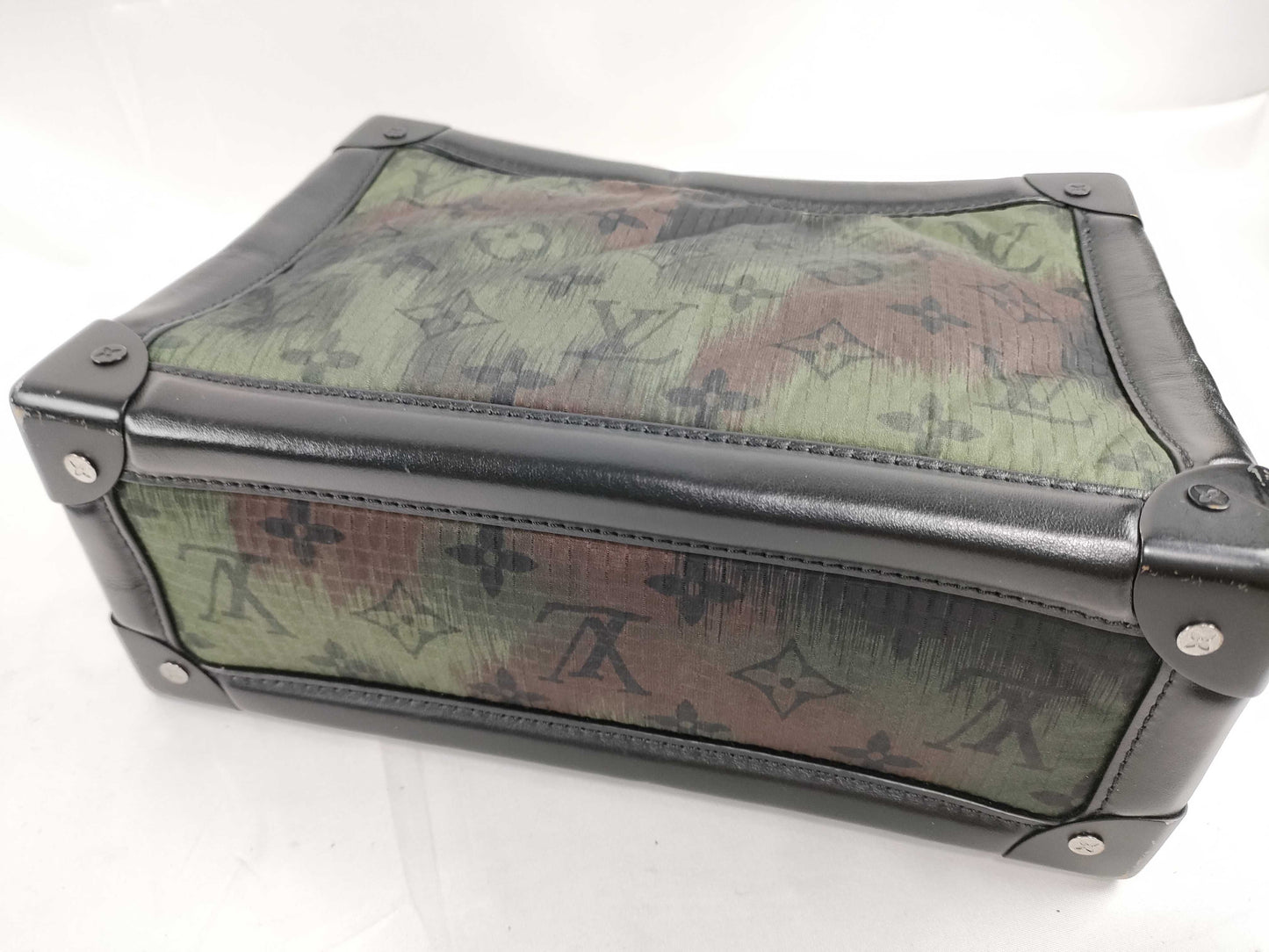 LOUIS VUITTON M 56428 Louis Vuitton LV Monogram Soft Trunk Camouflage Virgil Abloh M56428 RFID Enabled Shoulder Bag