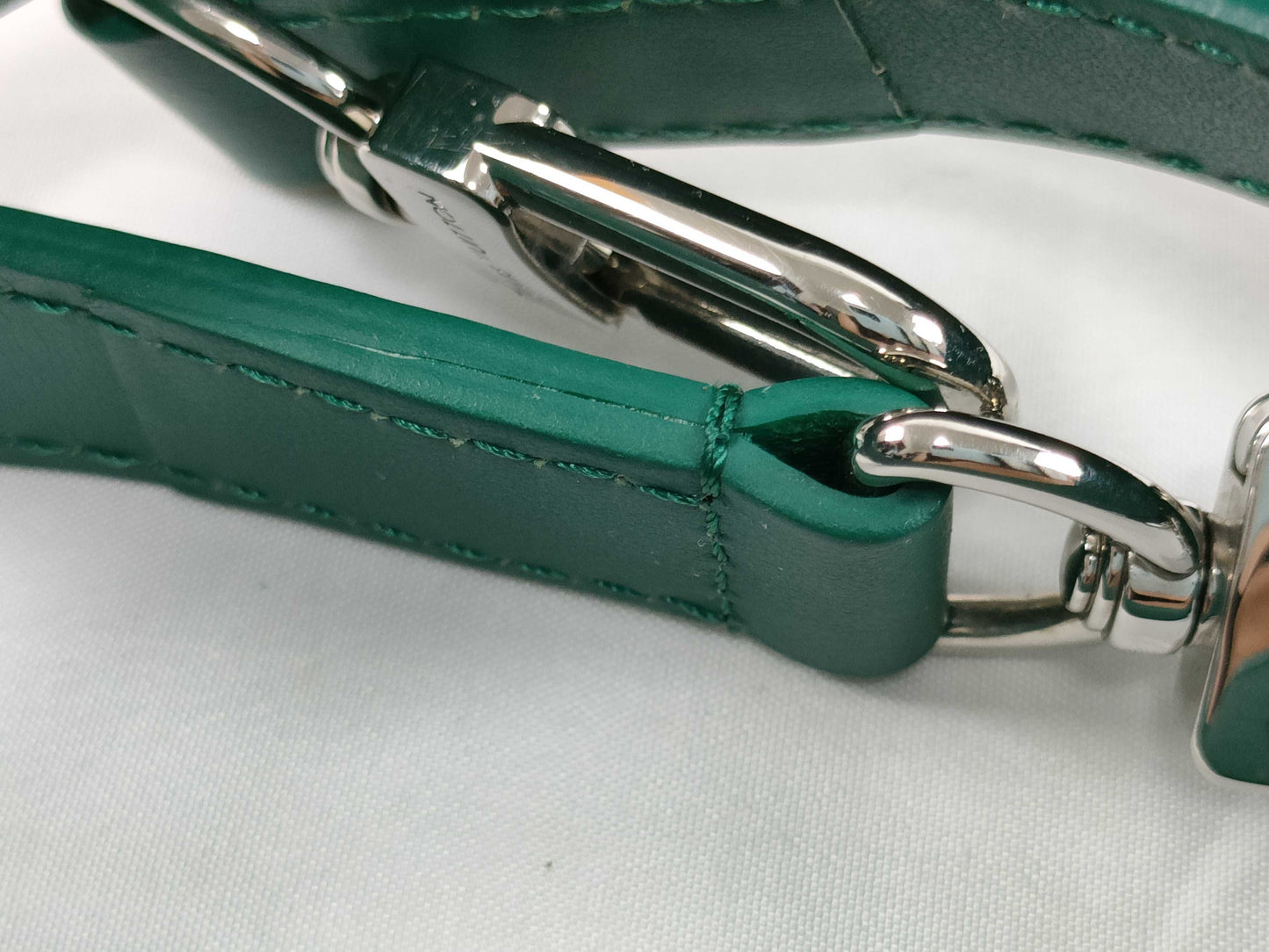 LOUIS VUITTON M 82367 LOUIS VUITTON LV Aerogram Fastline Wearable Wallet M82367 RFID Enabled Shoulder Bag