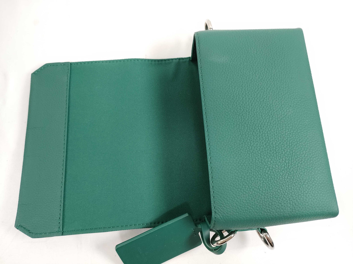 LOUIS VUITTON M 82367 LOUIS VUITTON LV Aerogram Fastline Wearable Wallet M82367 RFID Enabled Shoulder Bag