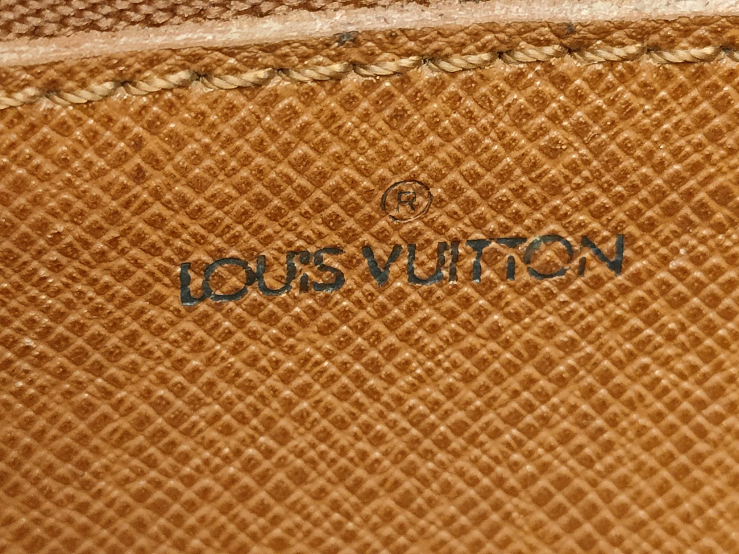 LOUIS VUITTON M51243 Monogram Saint-Cloud MM Shoulder Bag M51243 Shoulder Bag