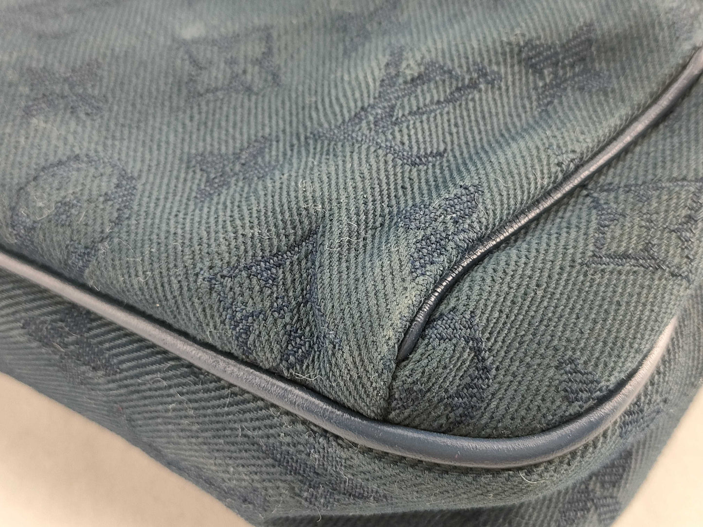 LOUIS VUITTON M44741 Louis Vuitton Outdoor/Camping Shoulder Bag/Second Bag