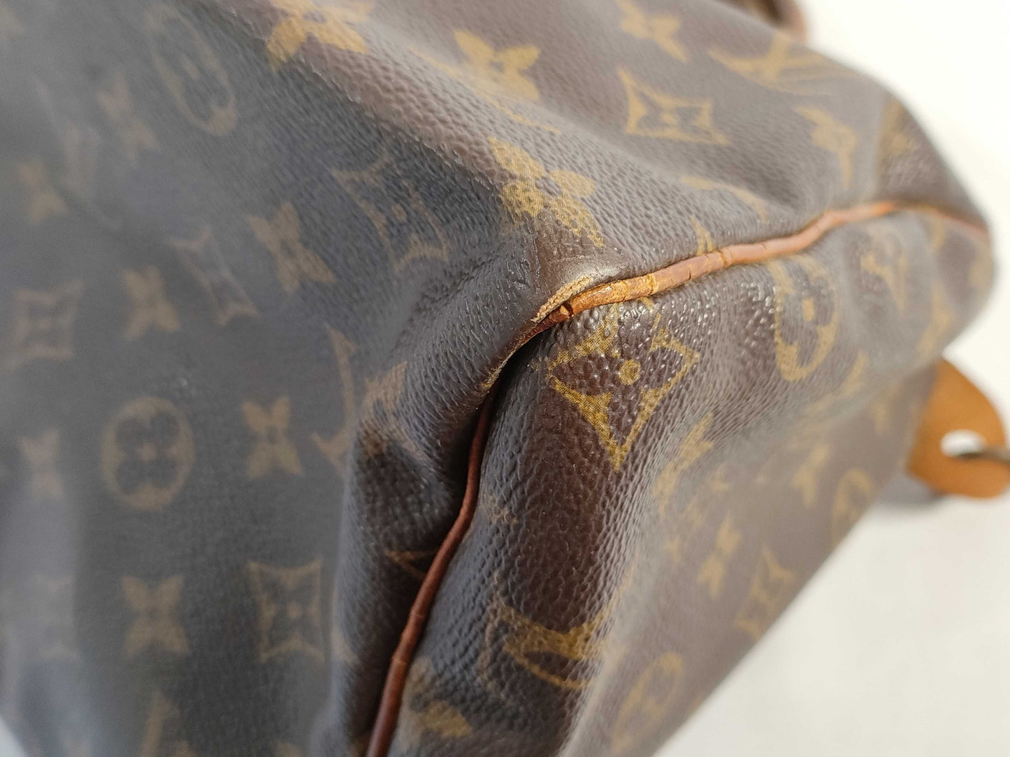 LOUIS VUITTON M41526 Monogram Louis Vuitton Monogram Speedy 30 M41526 SP0906 Brown Handbag